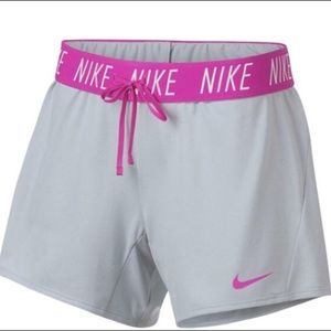 Nike women’s track shorts size small, worn once !